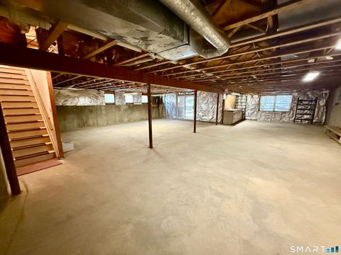 Tiny photo for 31 Greystone #31, Shelton, CT 06484 (MLS # 24154843)