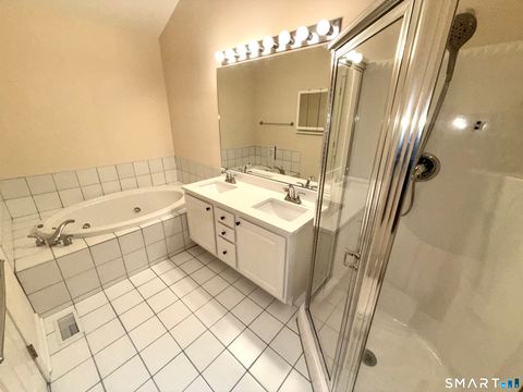 Tiny photo for 31 Greystone #31, Shelton, CT 06484 (MLS # 24154843)