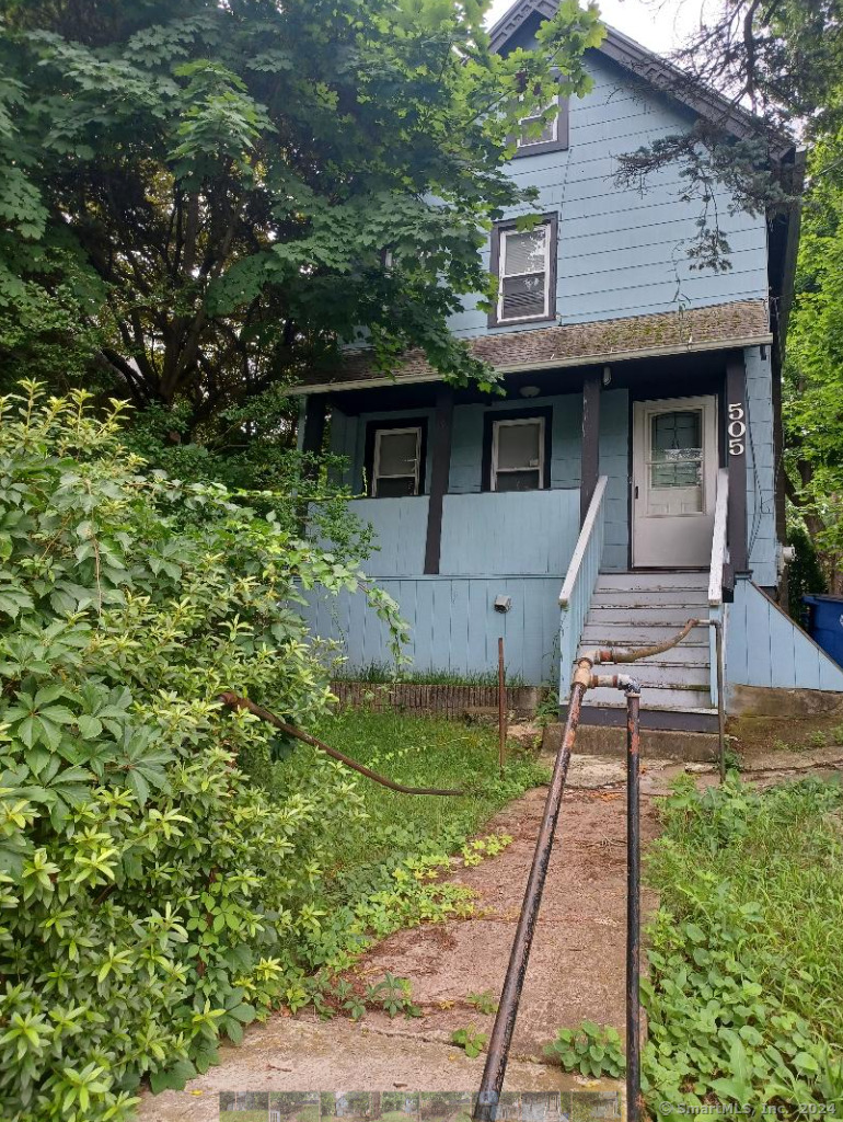 Property for Sale at 507 Russell Street, New Haven, Connecticut - Bedrooms: 4 
Bathrooms: 1 
Rooms: 8  - $245,000