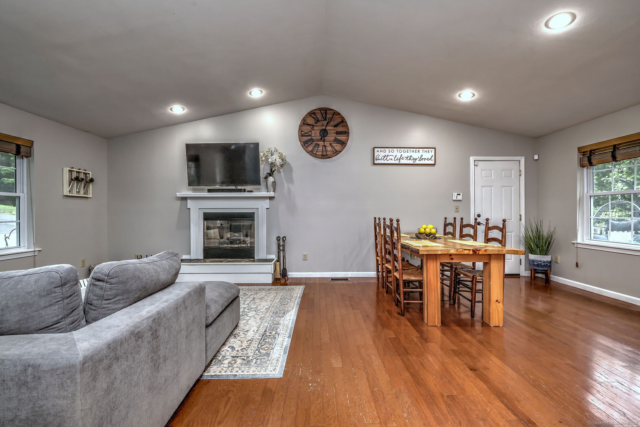 77 Wisteria Drive