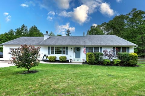 77 Wisteria Drive Naugatuck CT 06770