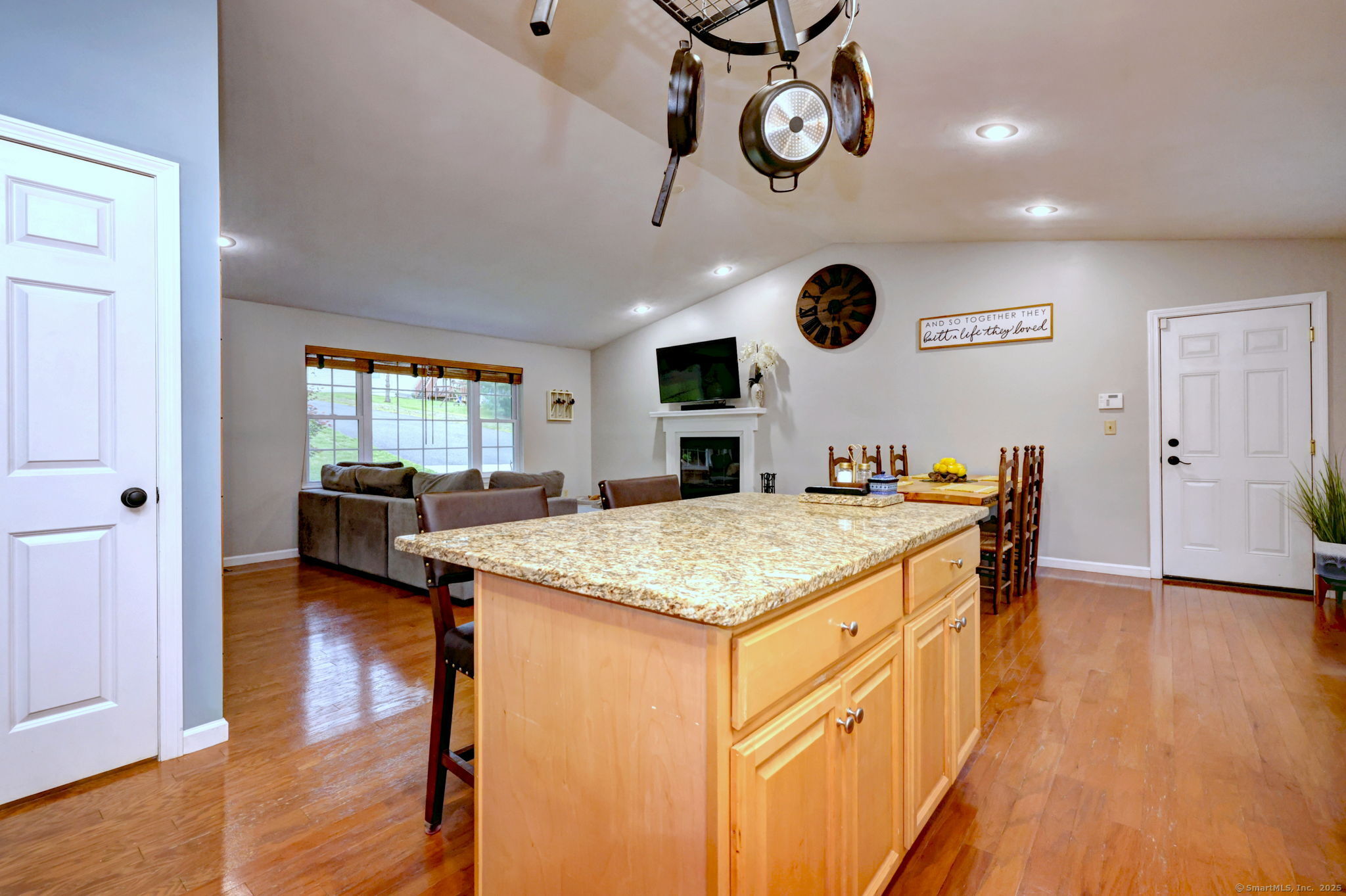 77 Wisteria Drive, Naugatuck, Connecticut image 14