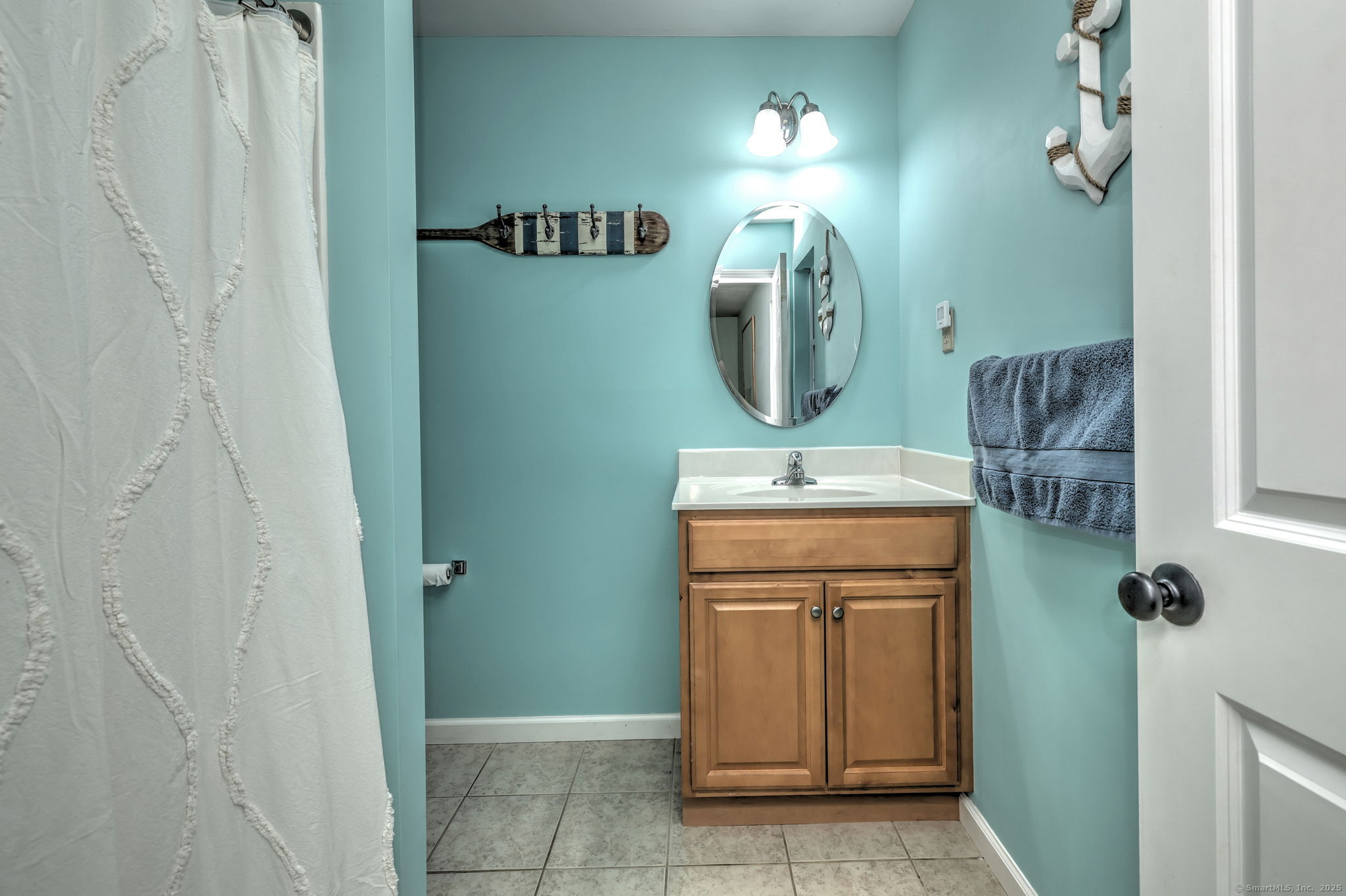 77 Wisteria Drive, Naugatuck, Connecticut image 17