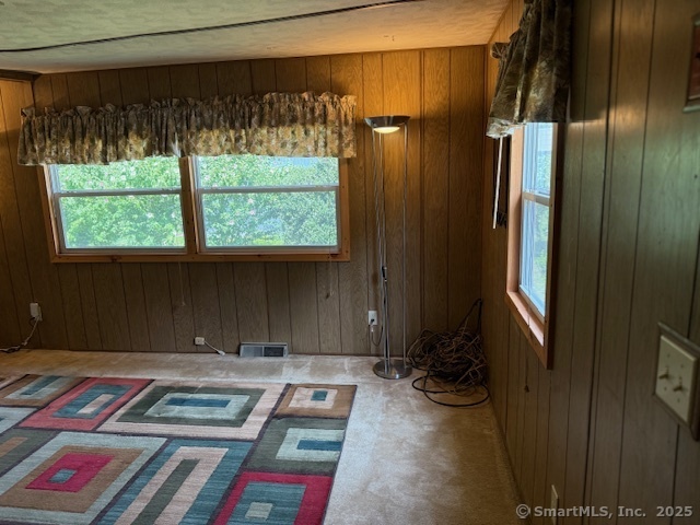 437 Putnam Pike