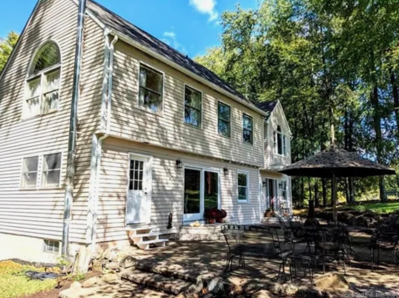 1015 Wallingford Road, Cheshire, Connecticut image 2