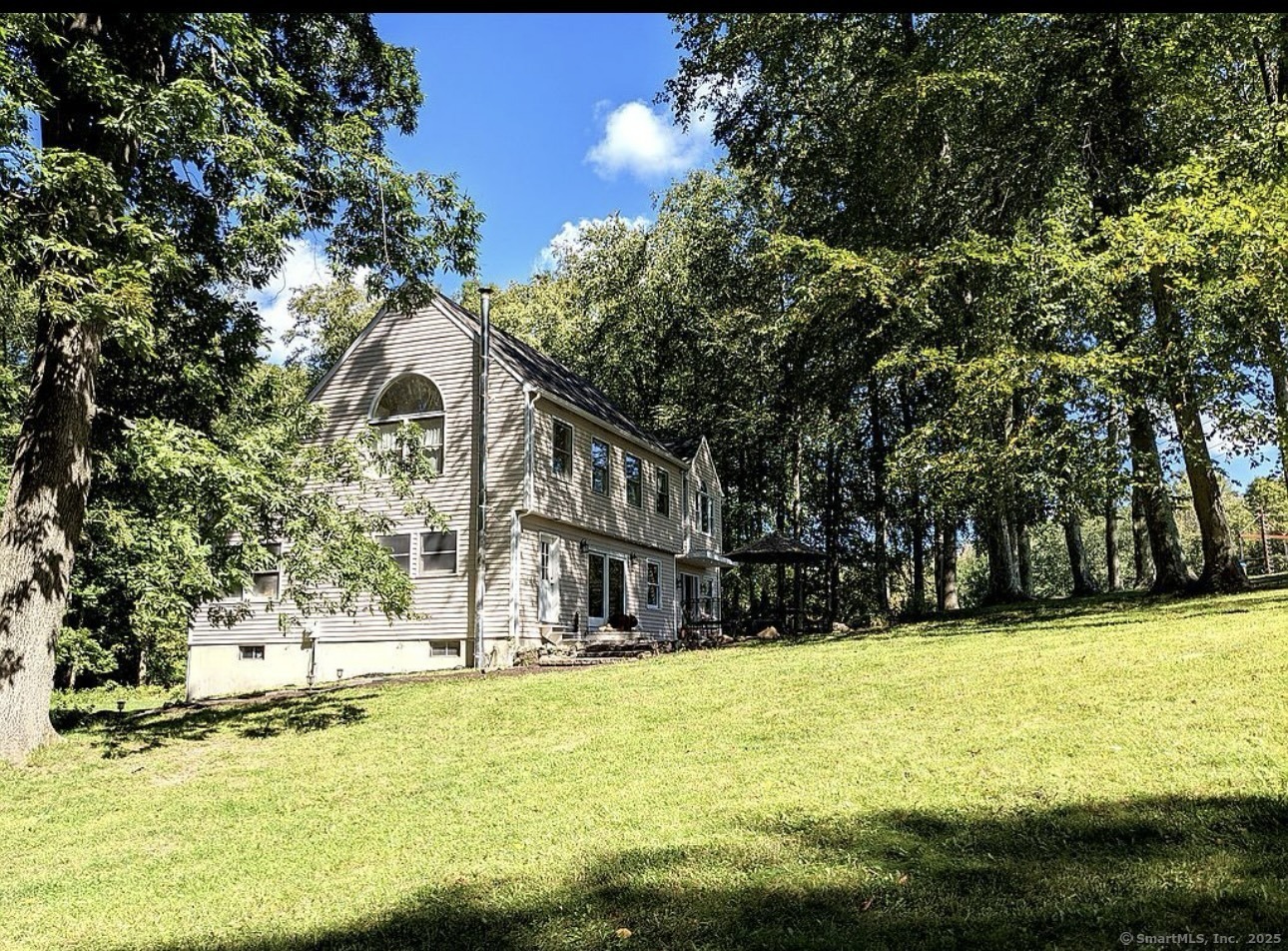 1015 Wallingford Road, Cheshire, Connecticut image 3