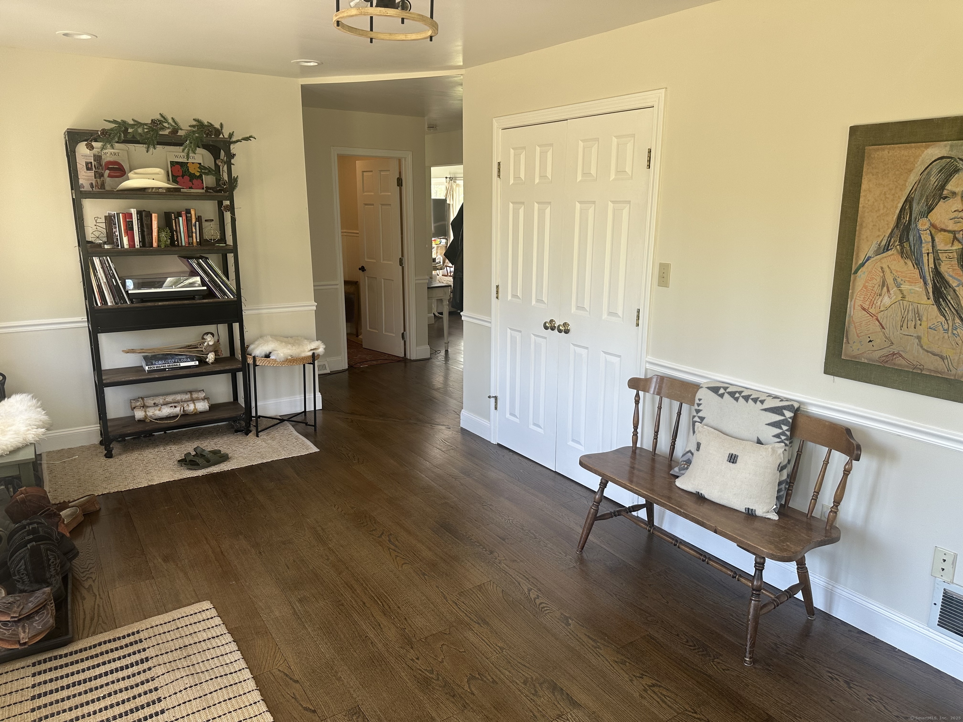 1015 Wallingford Road, Cheshire, Connecticut image 11