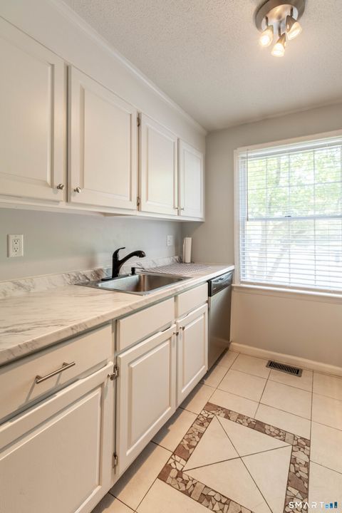 Tiny photo for 283 Strawberry Circle, Windsor, CT 06095 (MLS # 24189599)
