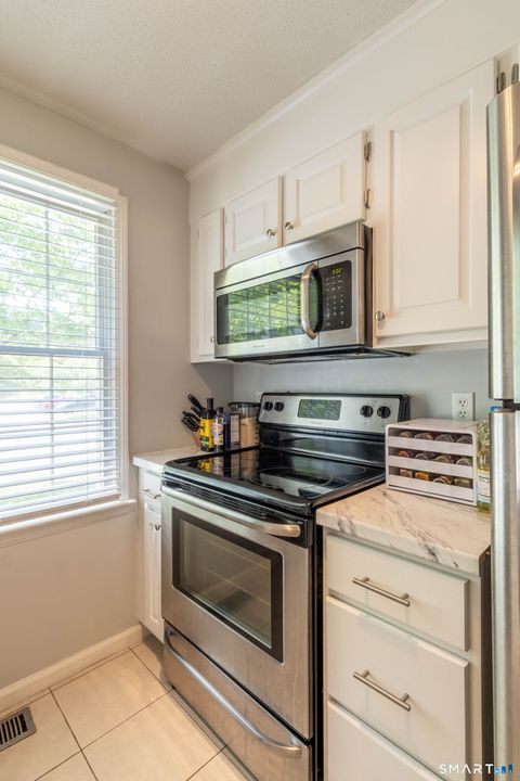 Tiny photo for 283 Strawberry Circle, Windsor, CT 06095 (MLS # 24189599)