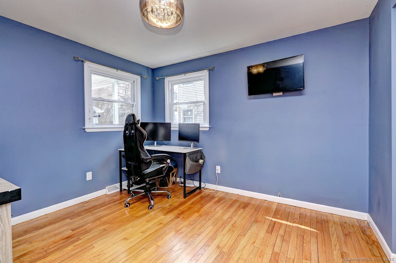 237 Valley Avenue, Bridgeport, Connecticut image 15