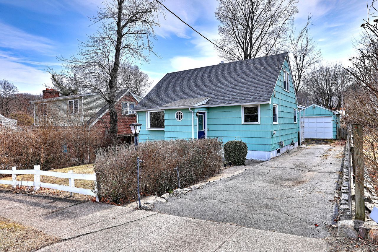 237 Valley Avenue, Bridgeport, Connecticut image 3
