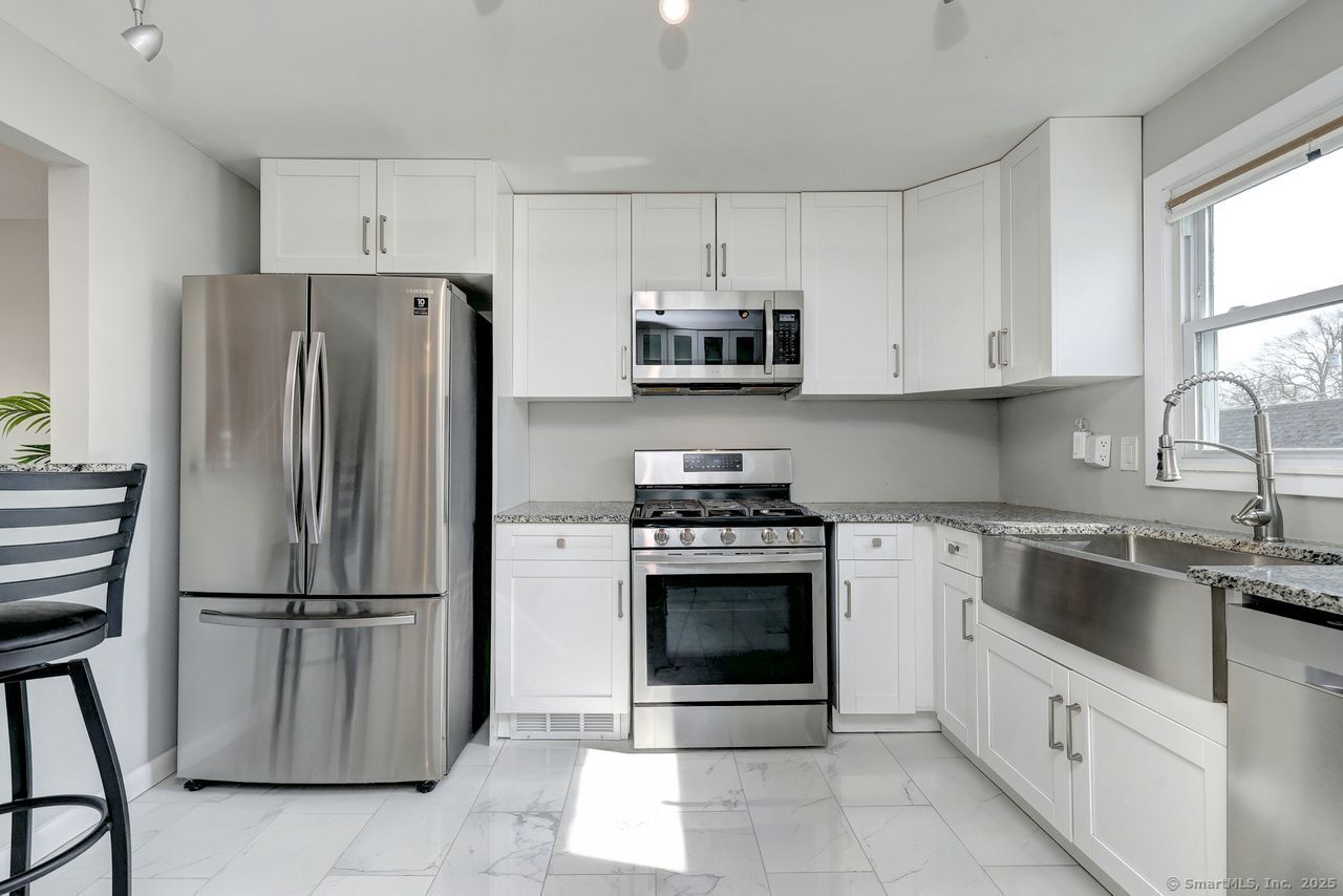 237 Valley Avenue, Bridgeport, Connecticut image 1