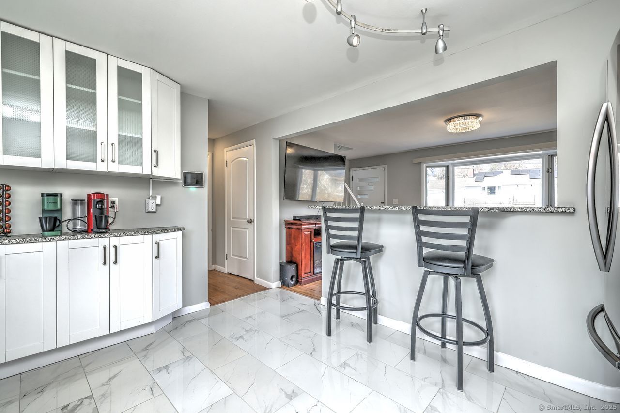 237 Valley Avenue, Bridgeport, Connecticut image 9