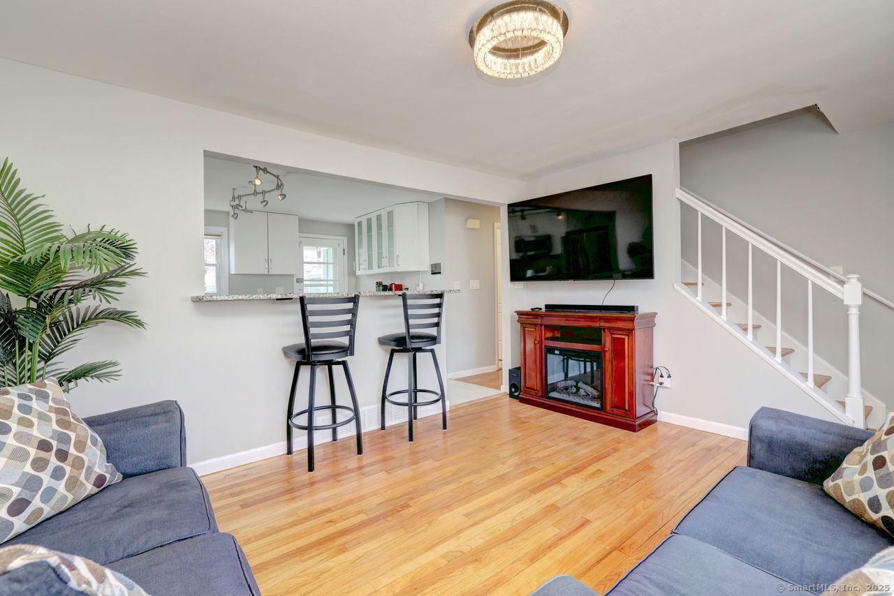 237 Valley Avenue, Bridgeport, Connecticut image 12