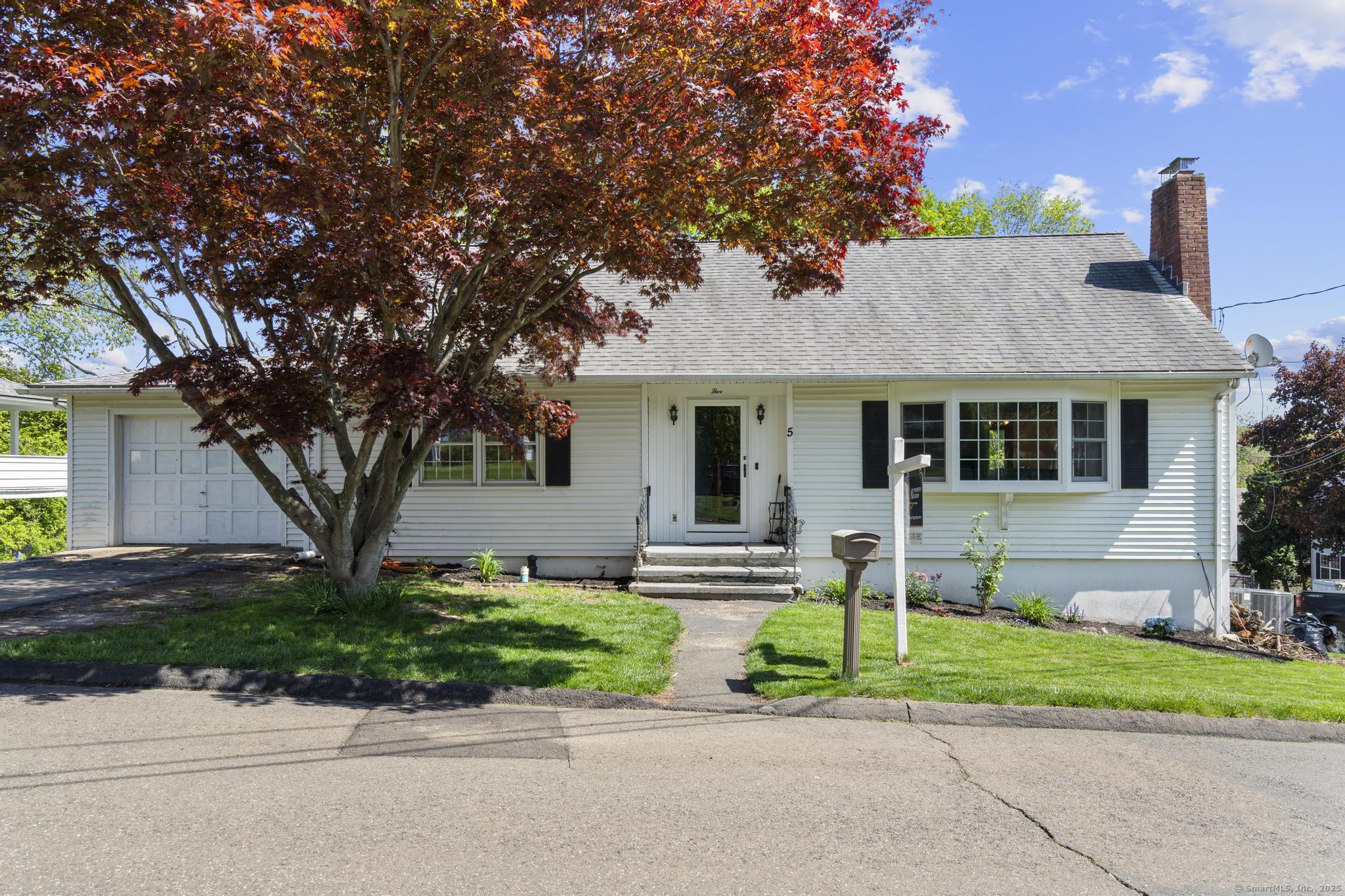 Property for Sale at Homestead Avenue, Derby, Connecticut - Bedrooms: 1 
Bathrooms: 2 
Rooms: 4  - $325,000