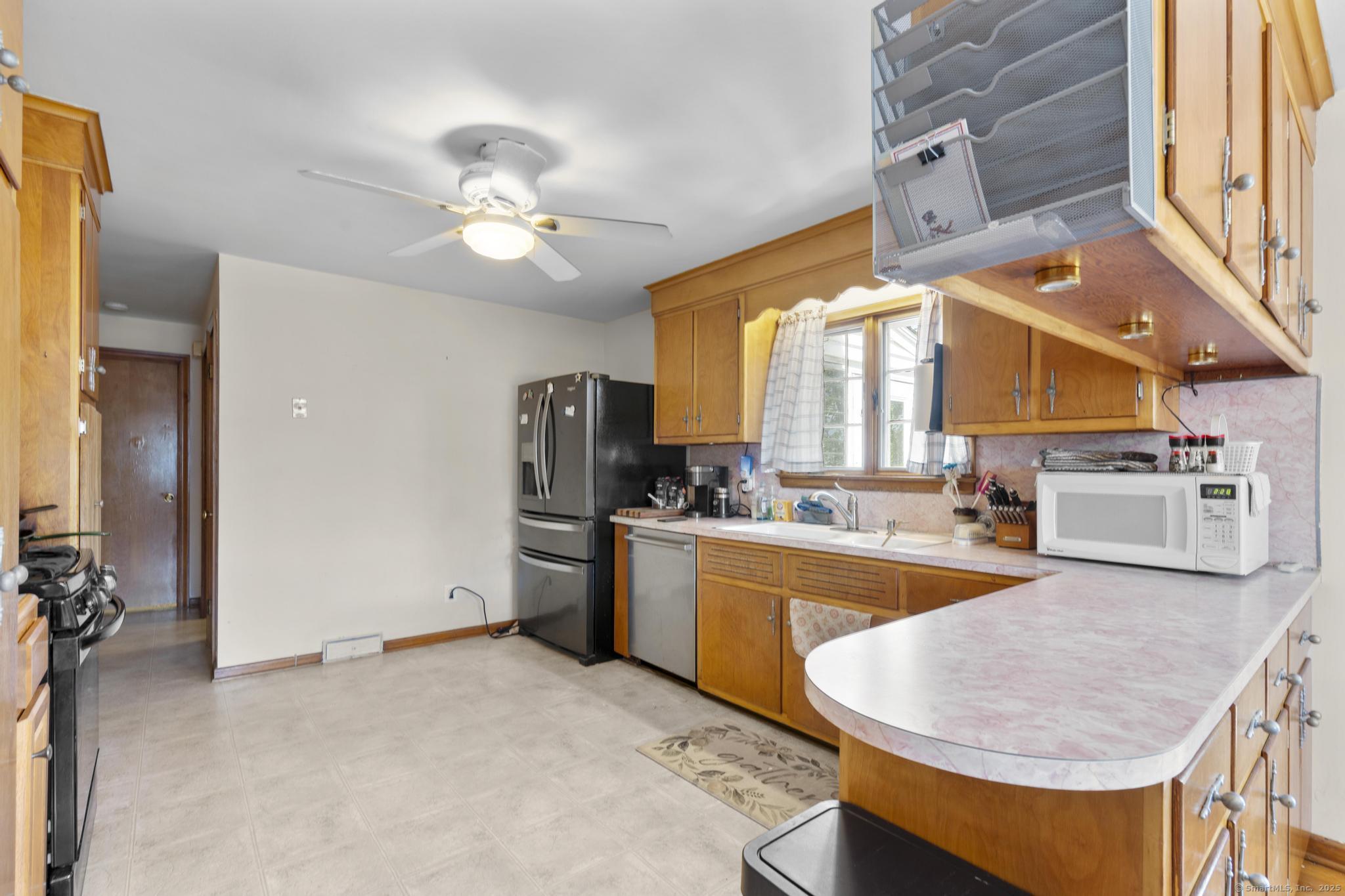 5 Homestead Avenue, Derby, Connecticut image 8