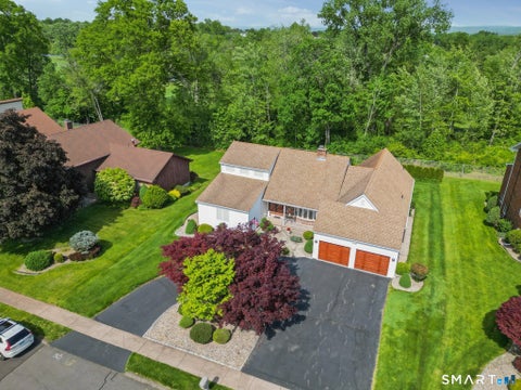 Homes For Sale - 46 Stonegate Drive<br/> Wethersfield, CT 06109