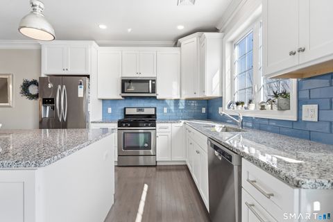 Tiny photo for 23 Putnam Lane #23, Danbury, CT 06810 (MLS # 24156265)