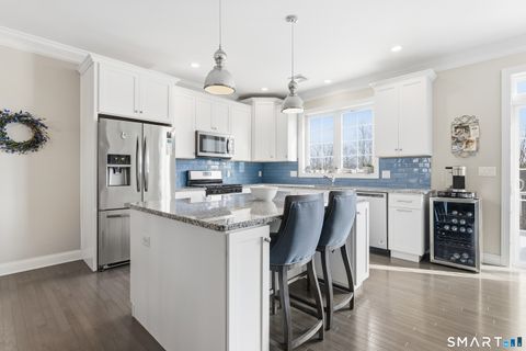 Tiny photo for 23 Putnam Lane #23, Danbury, CT 06810 (MLS # 24156265)