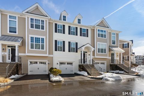 Tiny photo for 23 Putnam Lane #23, Danbury, CT 06810 (MLS # 24156265)