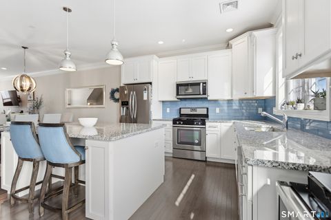 Tiny photo for 23 Putnam Lane #23, Danbury, CT 06810 (MLS # 24156265)