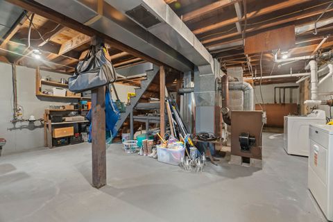 Tiny photo for 16 Huntley Court, East Lyme, CT 06357 (MLS # 24133736)