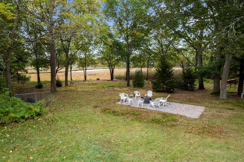 Tiny photo for 16 Huntley Court, East Lyme, CT 06357 (MLS # 24133736)