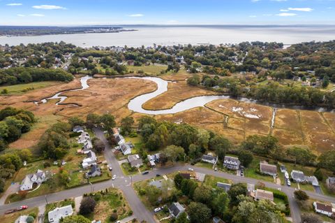 Tiny photo for 16 Huntley Court, East Lyme, CT 06357 (MLS # 24133736)