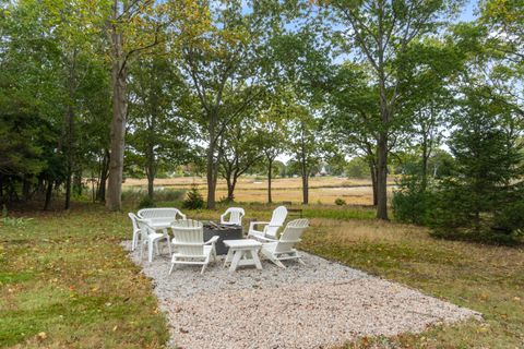 Tiny photo for 16 Huntley Court, East Lyme, CT 06357 (MLS # 24133736)
