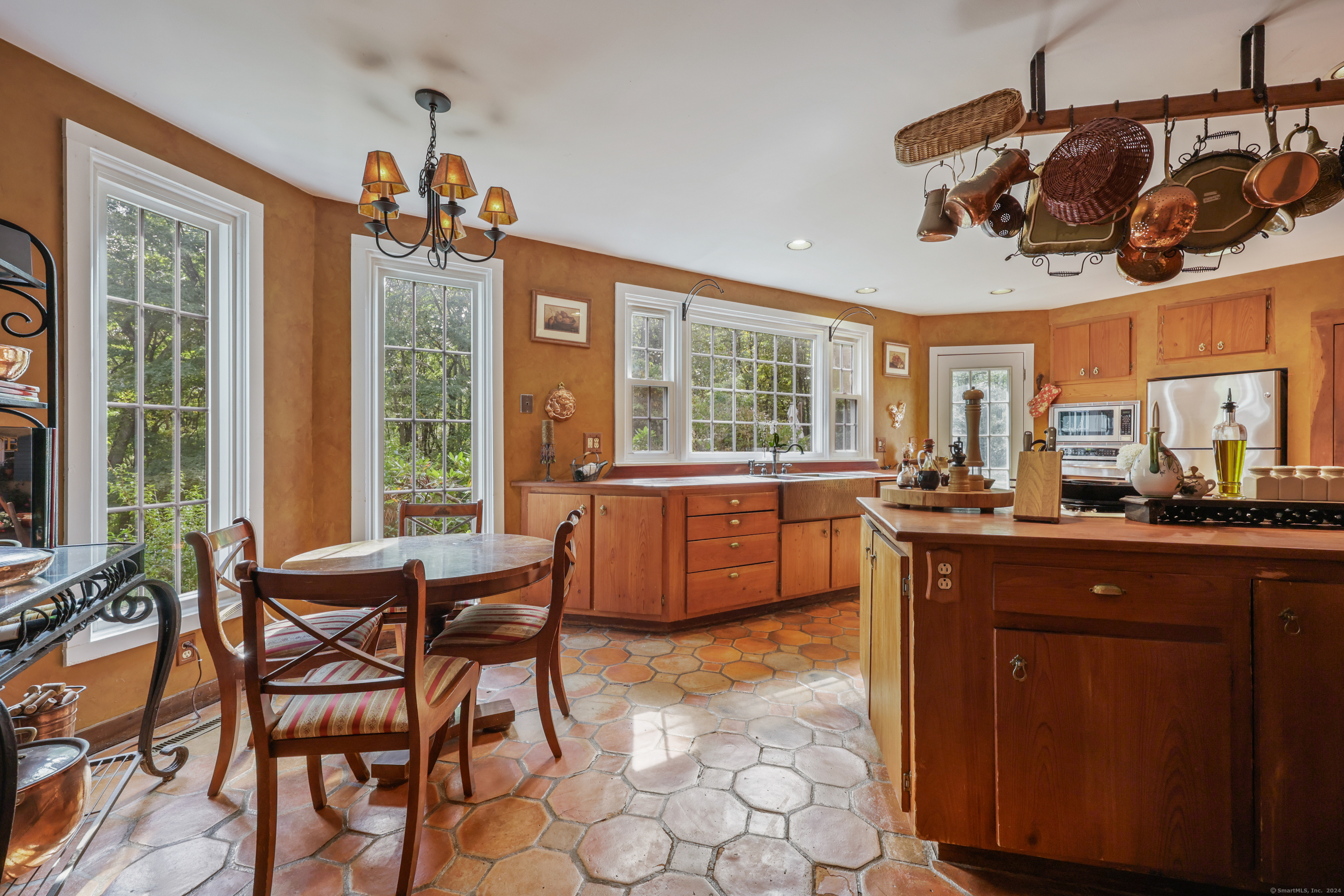 56 Cross Highway, Redding, Connecticut image 9