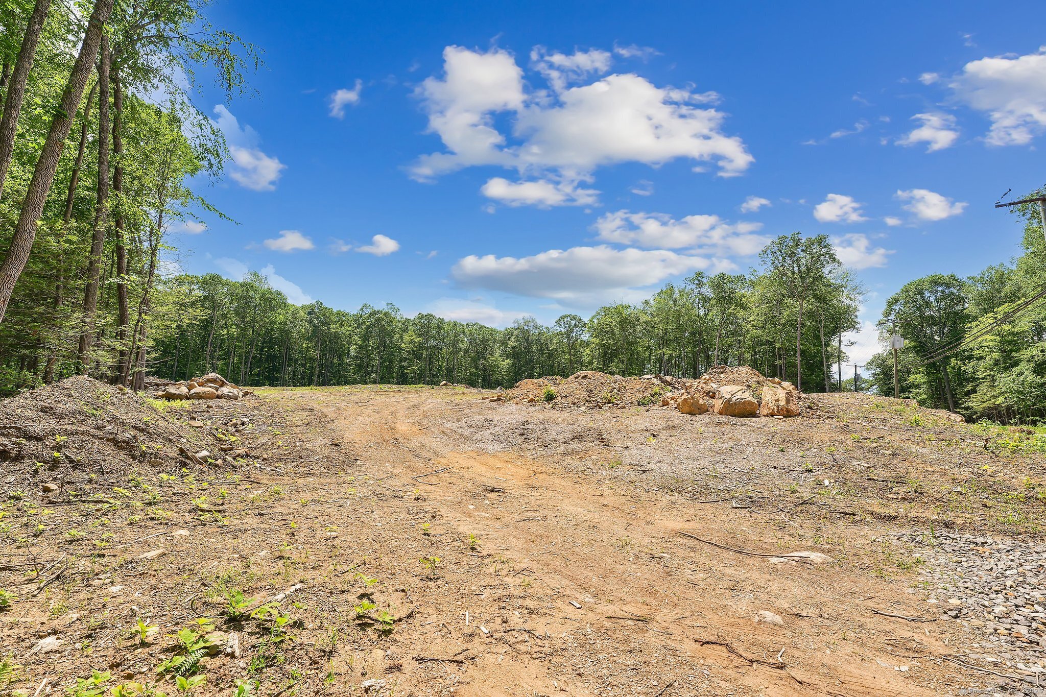 Tolland Turnpike