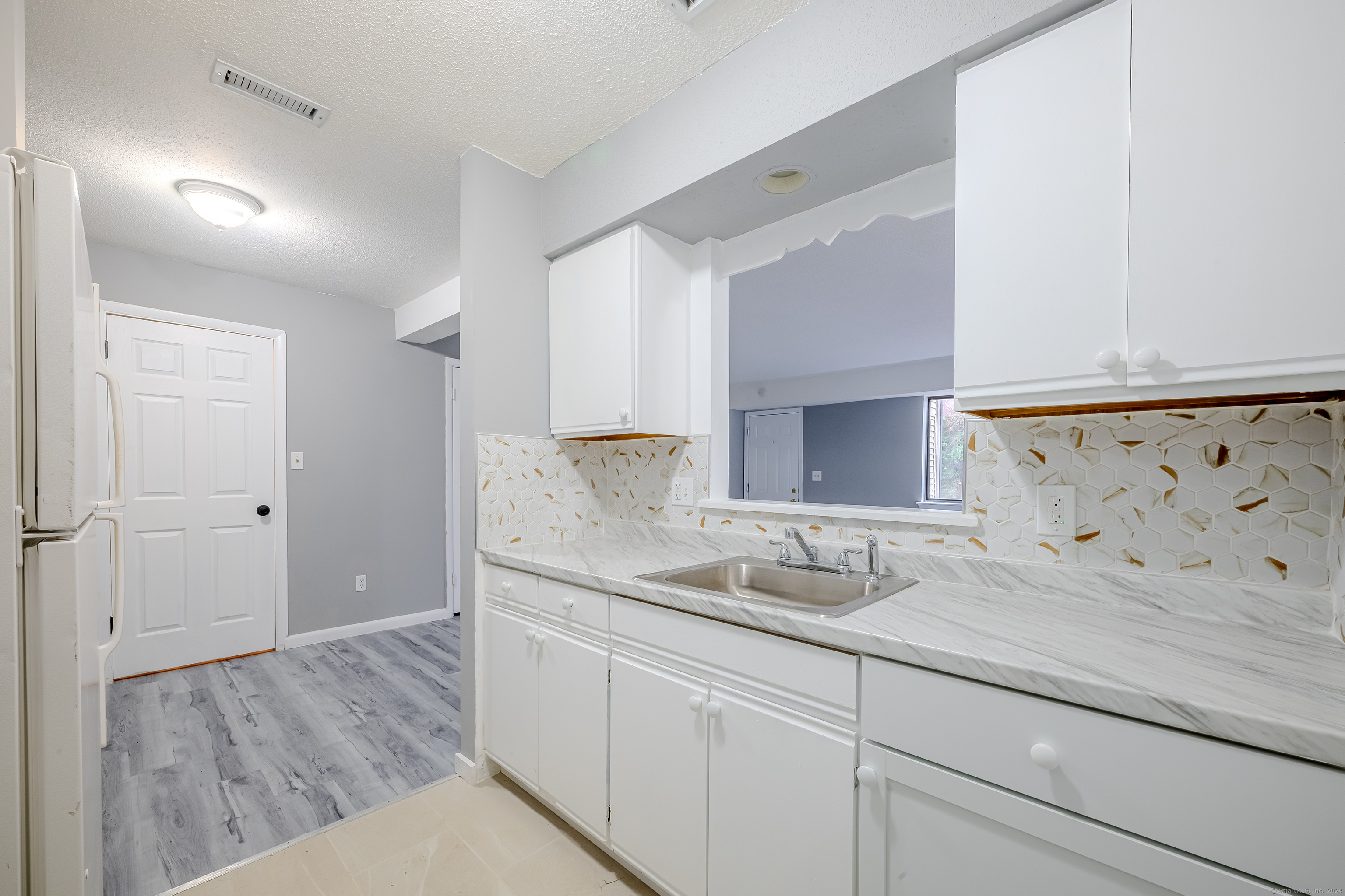 126 Derby Avenue #APT A, New Haven, Connecticut image 12