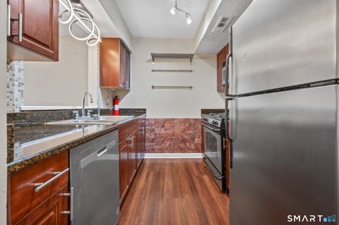 Tiny photo for 1690 Dixwell Avenue #C8, Hamden, CT 06514 (MLS # 24167792)