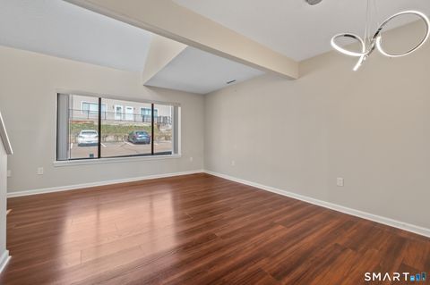 Tiny photo for 1690 Dixwell Avenue #C8, Hamden, CT 06514 (MLS # 24167792)