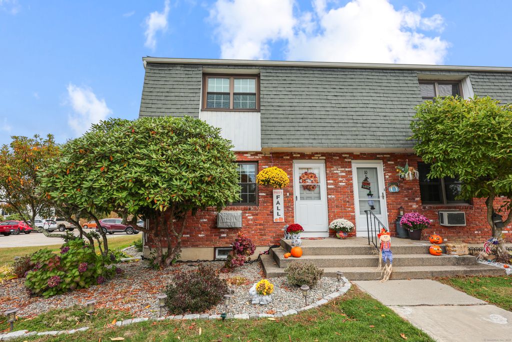 Photo of 80 Wellswood Road #APT 9, Hebron, CT 06231 (MLS # 24135580)