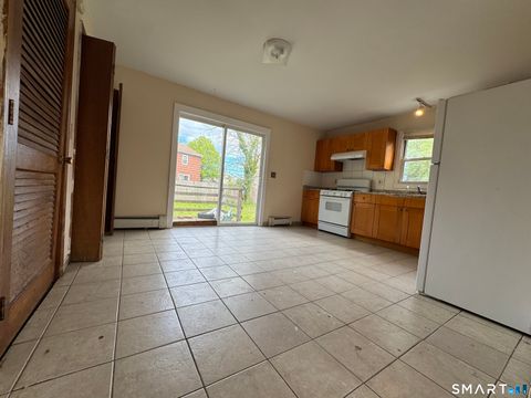 Photo of 301 McGrath Court, Stratford, CT 06615 (MLS # 24176193)