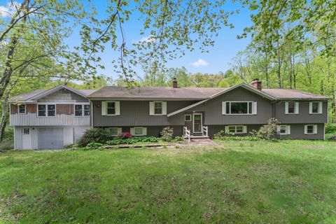 166 Palmer Road Southbury CT 06488