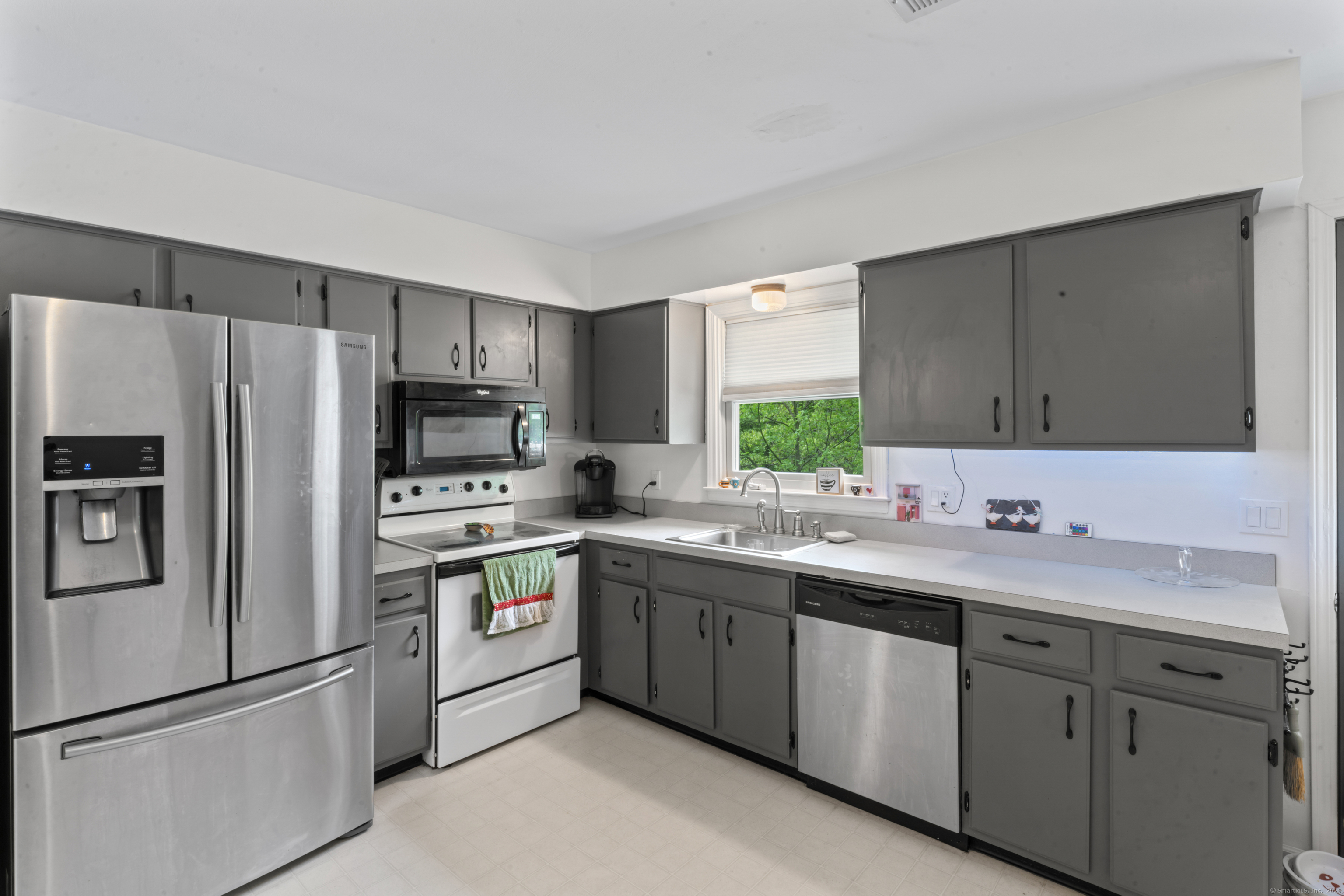 166 Palmer Road, Southbury, Connecticut image 3