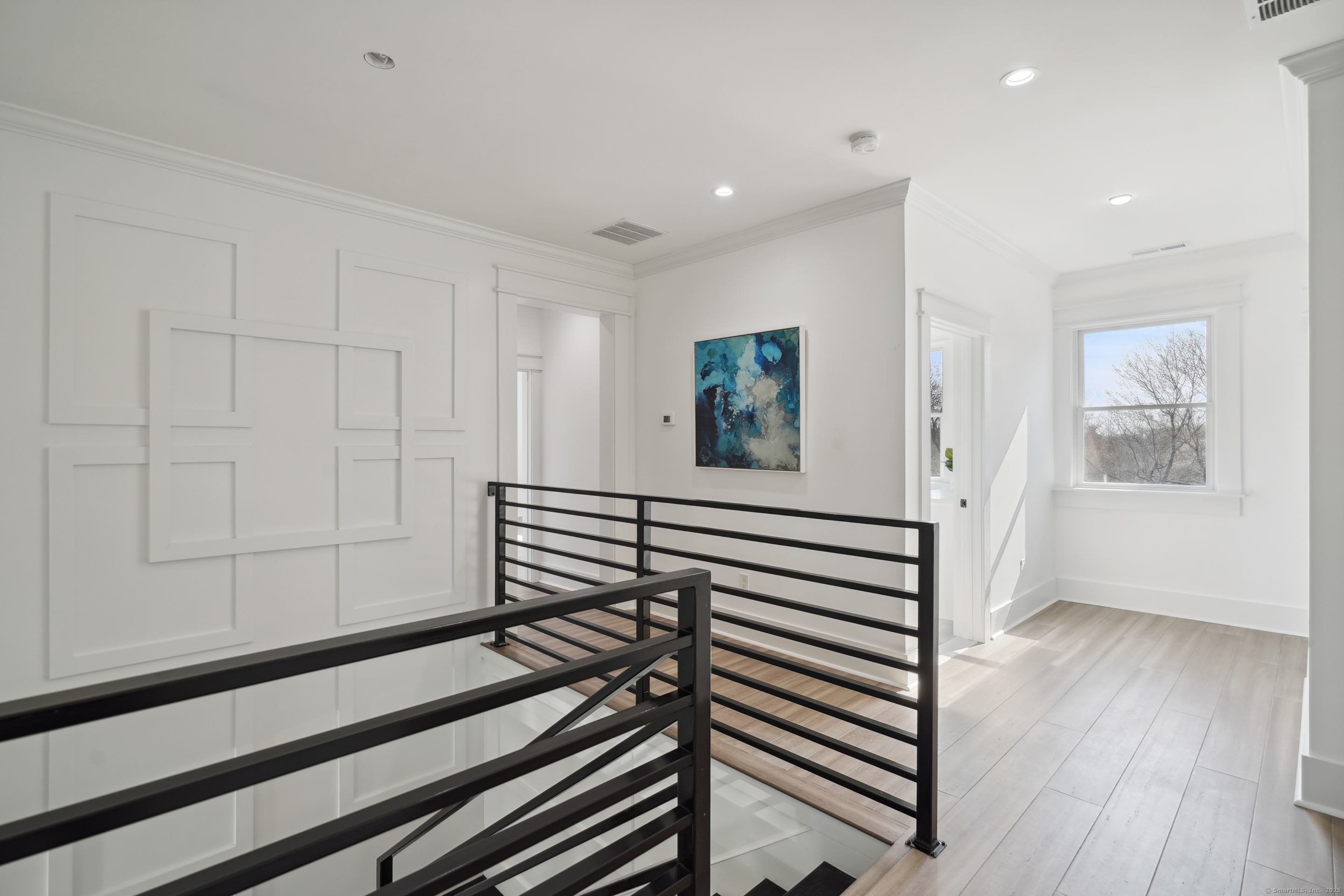 Wilton, Connecticut 06897, United States, 5 Bedrooms Bedrooms, ,5 BathroomsBathrooms,Residential,Active,173945