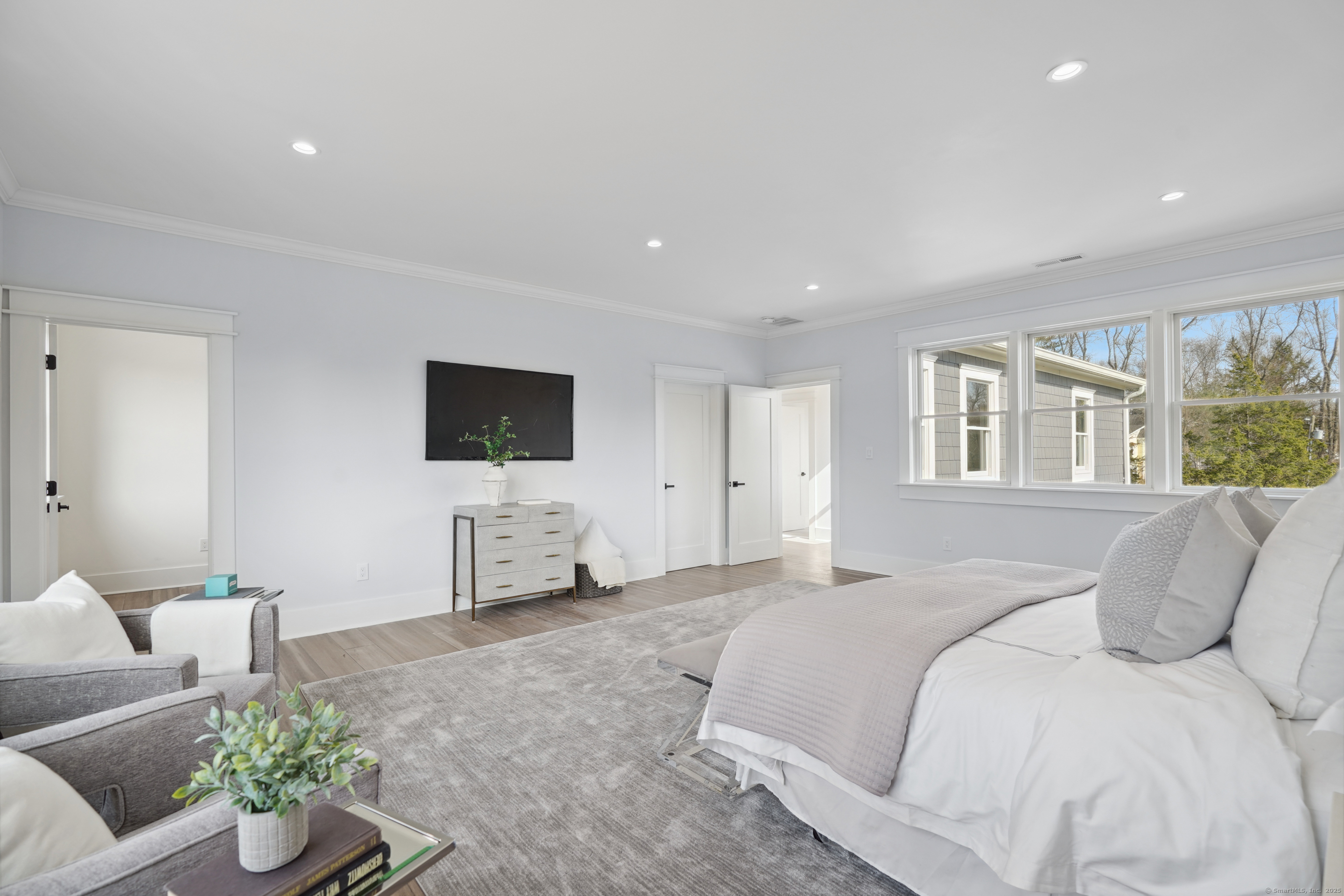 Wilton, Connecticut 06897, United States, 5 Bedrooms Bedrooms, ,5 BathroomsBathrooms,Residential,Active,173945