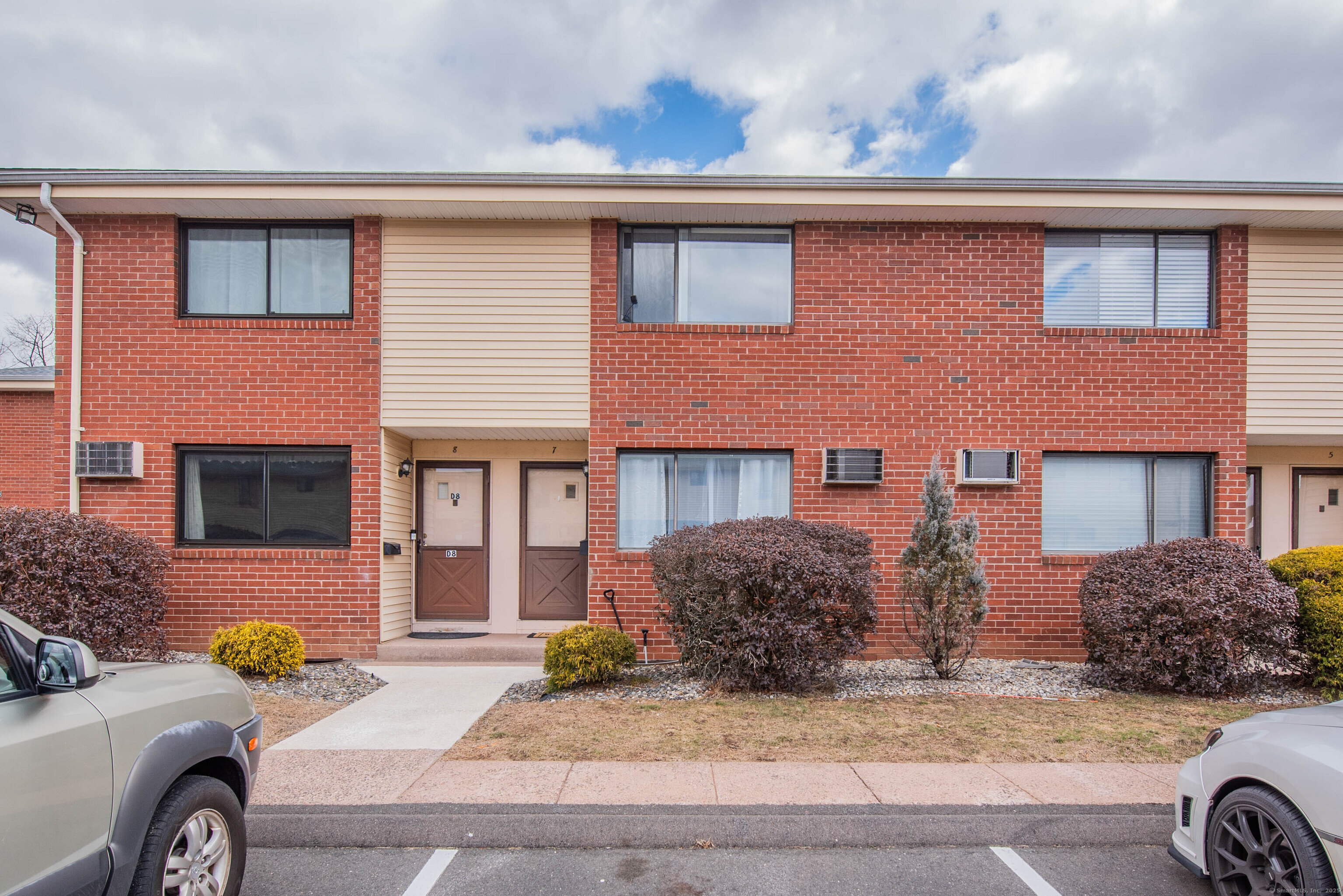 193 Homestead Street #D7, Manchester, Connecticut image 2