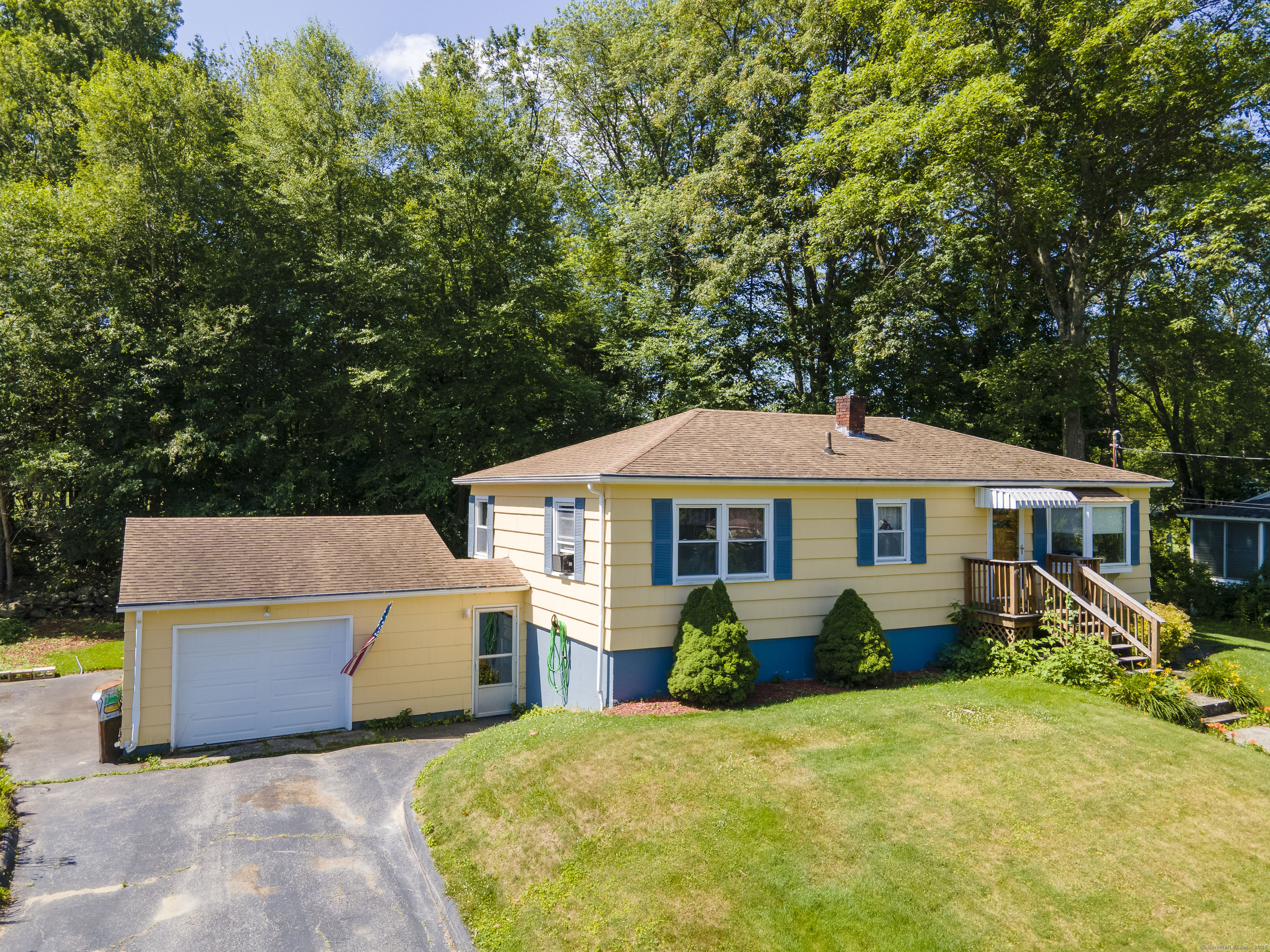 15 Denis Drive