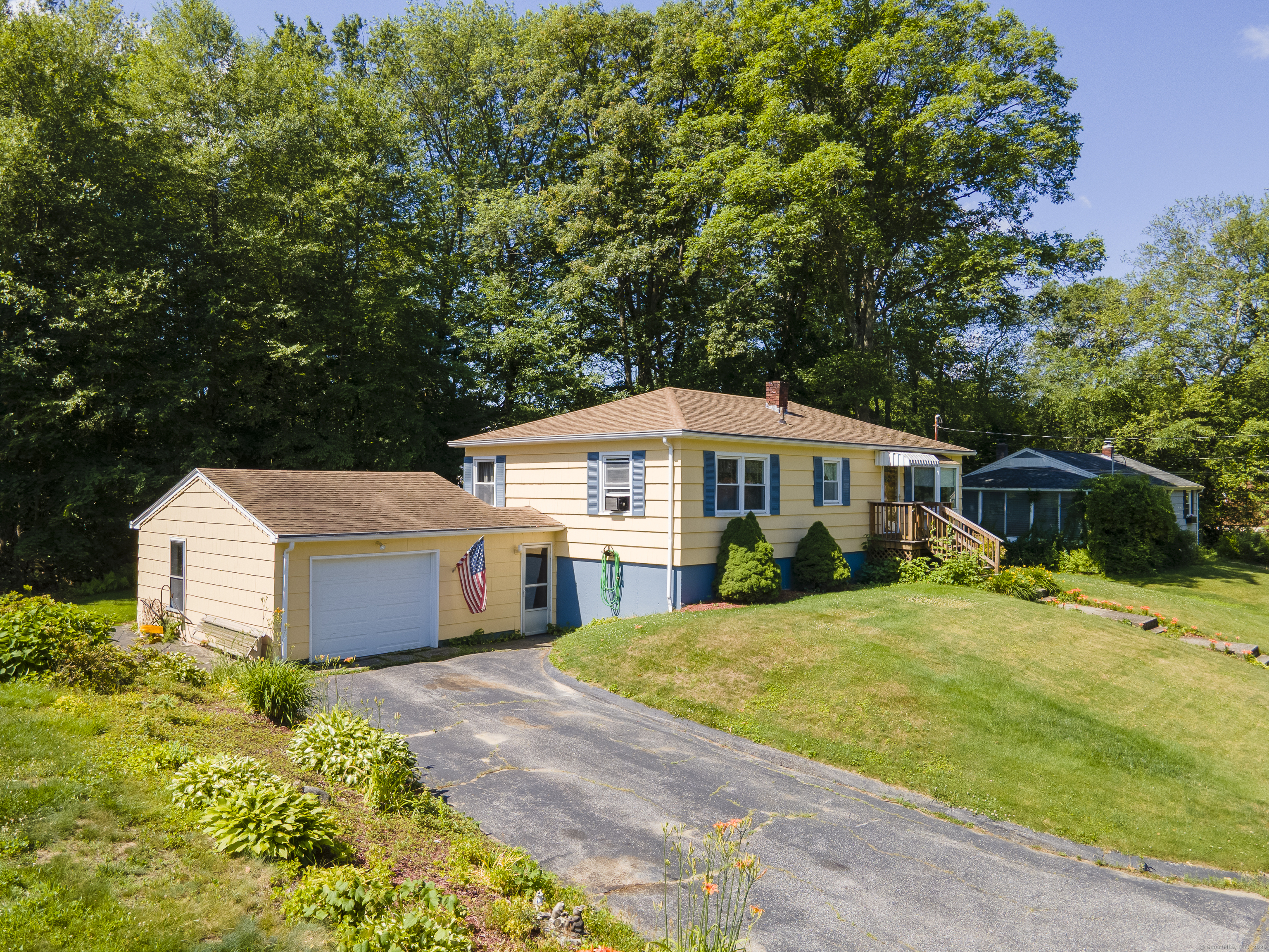 15 Denis Drive