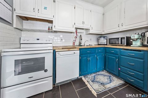 Tiny photo for 565 Clark Avenue #APT 78, Bristol, CT 06010 (MLS # 24155468)