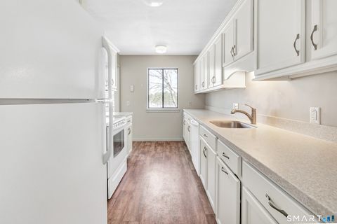 Tiny photo for 289 Heritage Village #C, Southbury, CT 06488 (MLS # 24154807)