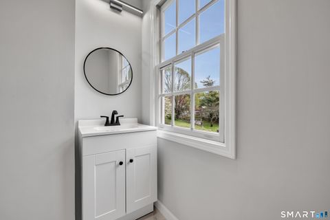 Tiny photo for 674 Quinnipiac Avenue #674, New Haven, CT 06513 (MLS # 24173591)