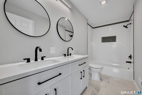Tiny photo for 674 Quinnipiac Avenue #674, New Haven, CT 06513 (MLS # 24173591)