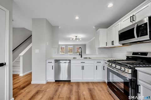 Tiny photo for 674 Quinnipiac Avenue #674, New Haven, CT 06513 (MLS # 24173591)