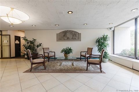 Tiny photo for 2625 Park Avenue #12L, Bridgeport, CT 06604 (MLS # 24133372)
