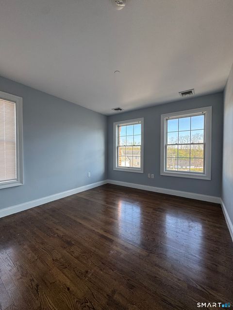 Tiny photo for 791 E Main Street #2D, Stamford, CT 06902 (MLS # 24175127)